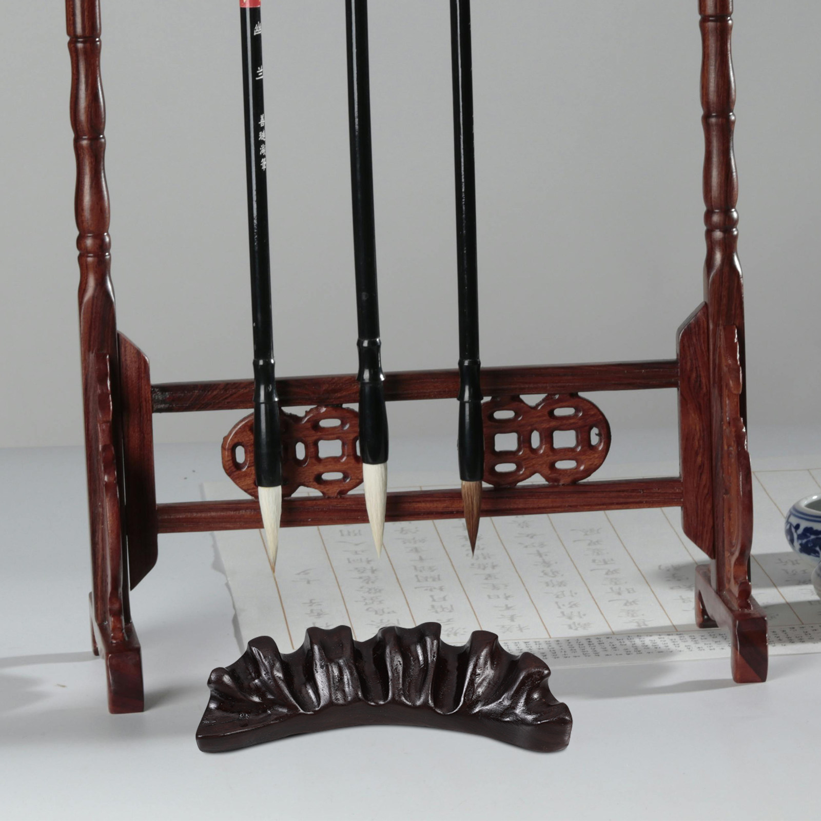 Porte-pinceaux de calligraphie - Wooden Fountain Pen Desk Stand Holder avis et prix